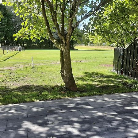 Grutsk Op 12 Bed & Breakfast Drachten Dış mekan fotoğraf