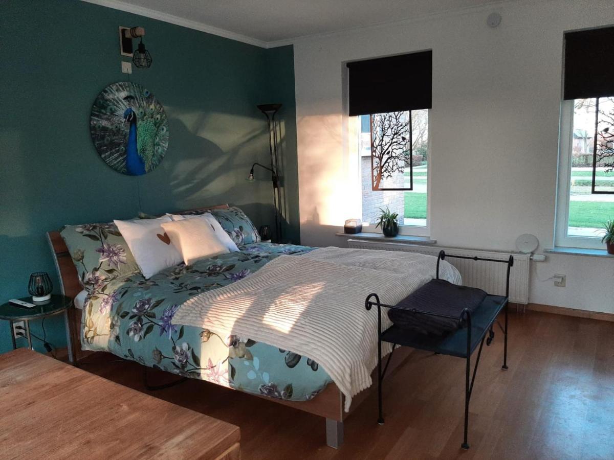 Grutsk Op 12 Bed & Breakfast Drachten Dış mekan fotoğraf